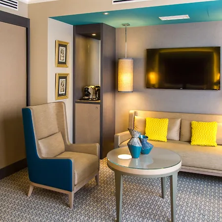 Alchimy Hotel 4*