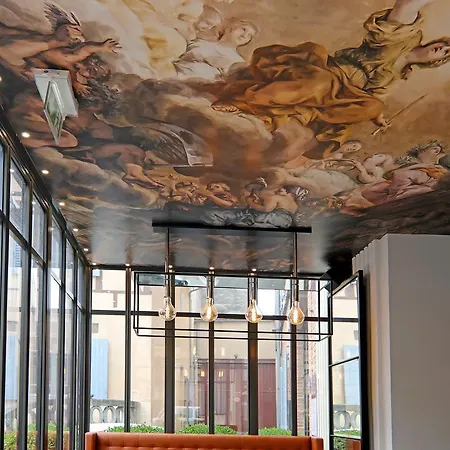 Hotel Alchimy