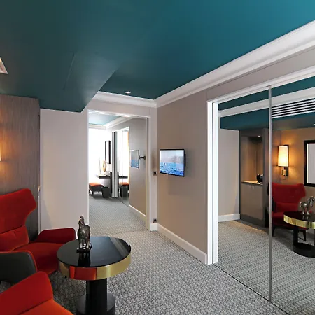 Hotell Alchimy 4*
