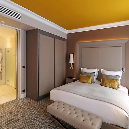 Alchimy Hotell 4*